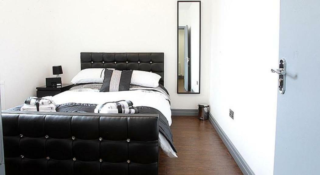 Lewis Apartment In The Heart Of The Northern Quarter Sleeps Up To 12 Manchester Ngoại thất bức ảnh